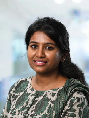 500395 - Dr. Varsha P.jpg
